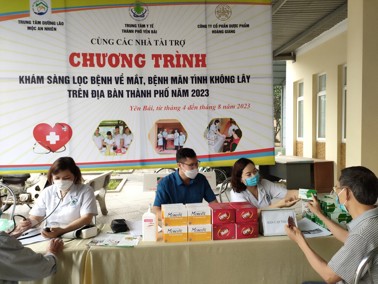 Hình ảnh chi tiết tin tức Khám sức khỏe, cấp thuốc miễn phí cho người cao tuổi phường Đồng Tâm đảm bảo nghiêm các quy định về phòng chống dịch Covid – 19 Hình ảnh tin tức Khám sức khỏe, cấp thuốc miễn phí cho người cao tuổi phường Đồng Tâm đảm bảo nghiêm các quy định về phòng chống dịch Covid – 19