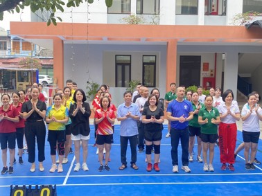 Hình ảnh chi tiết tin tức Trung tâm Y tế thành phố tổ chức giải bóng chuyền hơi nội bộ kỷ niệm ngày thành lập Hội Liên hiệp Phụ nữ Việt Nam Hình ảnh tin tức Trung tâm Y tế thành phố tổ chức giải bóng chuyền hơi nội bộ kỷ niệm ngày thành lập Hội Liên hiệp Phụ nữ Việt Nam
