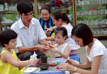 Hình ảnh chi tiết tin tức Phấn đấu đạt mức sinh thay thế đảm bảo với từng khu vực Hình ảnh tin tức Phấn đấu đạt mức sinh thay thế đảm bảo với từng khu vực
