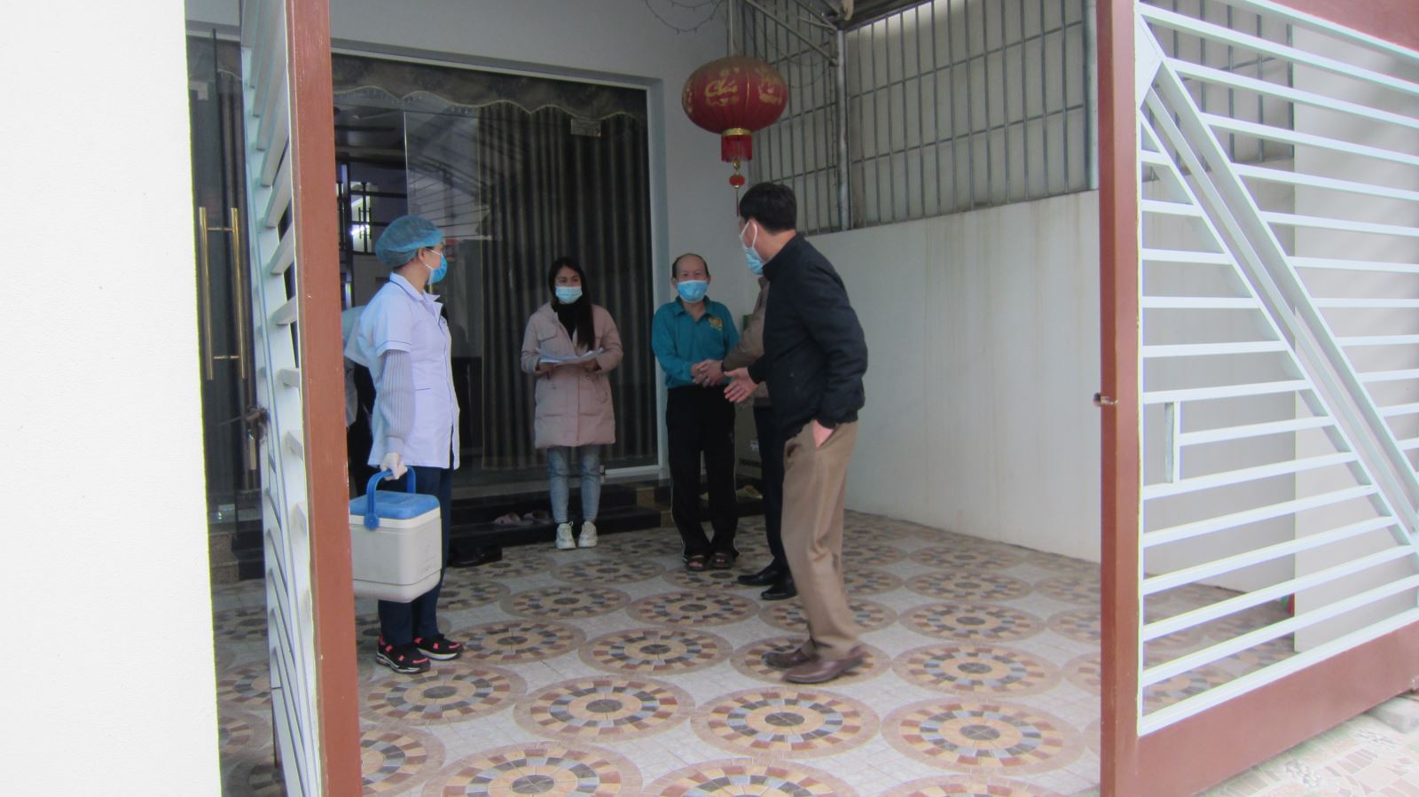 Thành phố  Yên Bái tổ chức tiêm Vắc – xin phòng Covid -19 tại nhà.