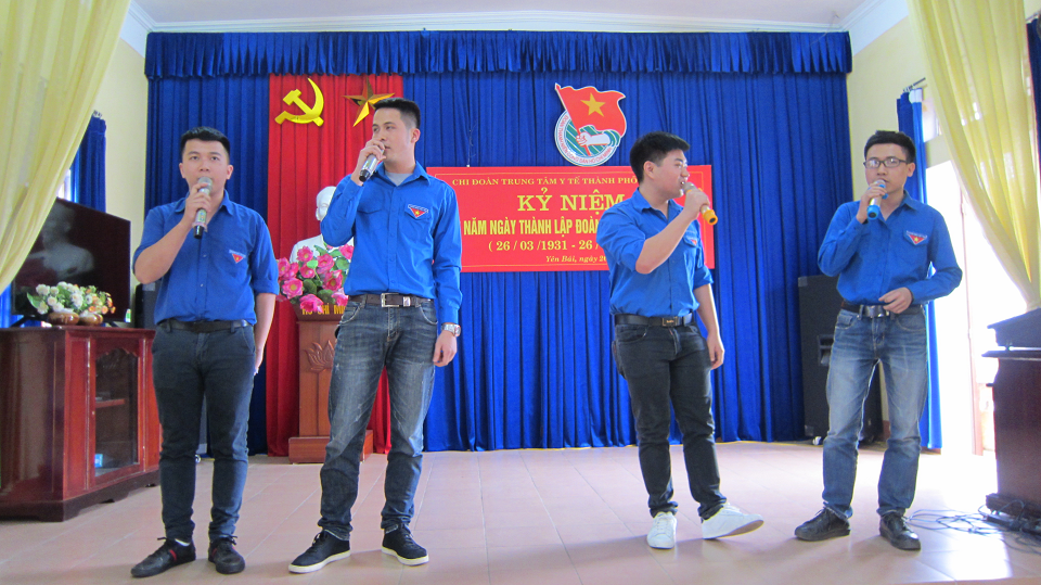 Chi đoàn Thanh niên Trung tâm Y tế thành phố tổ chức kỷ niệm 87 năm ngày thành lập Đoàn thanh niên cộng sản Hồ Chí Minh