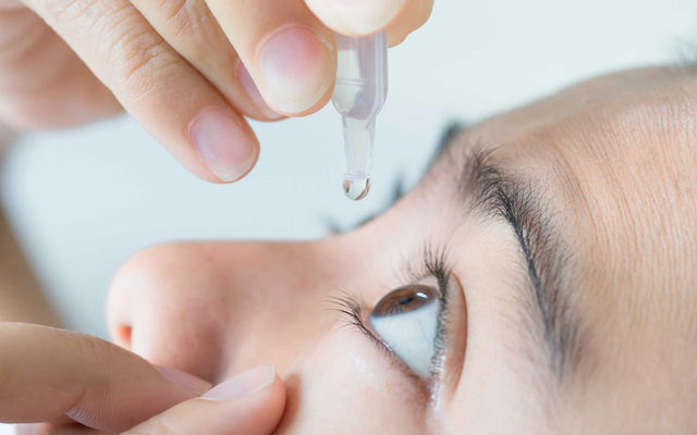 Nguyên nhân và cách xử trí khi bị khô mắt