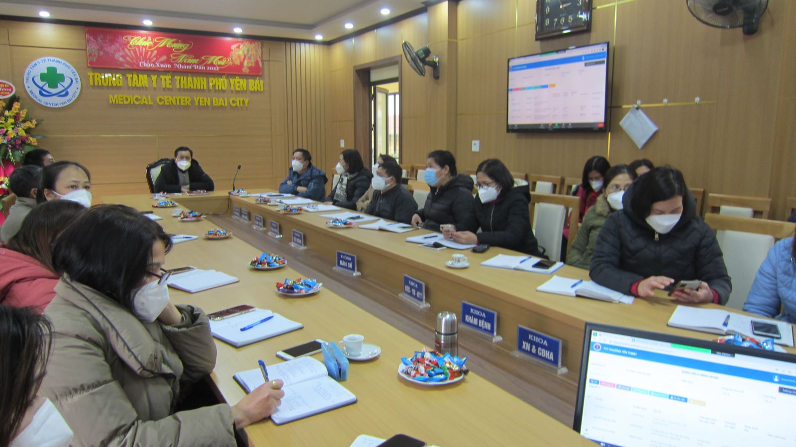 Trung tâm Y tế thành phố Yên Bái tham dự  tập huấn trực tuyến sử dụng phần mềm chăm sóc sức khỏe F0 tại nhà